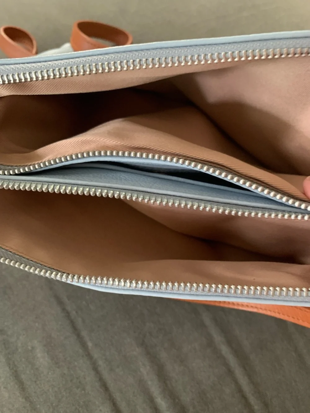 Valentina Light Blue Leather Crossbody with Tan Straps - Picture 6 of 7